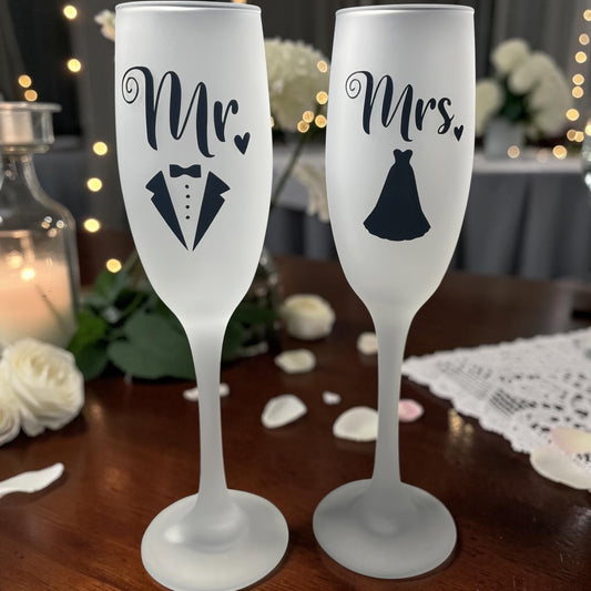 Mr and Mrs Glass Frosted Flutes